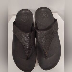 FITFLOP BLACK SANDALS WITH A BIT OF BLING